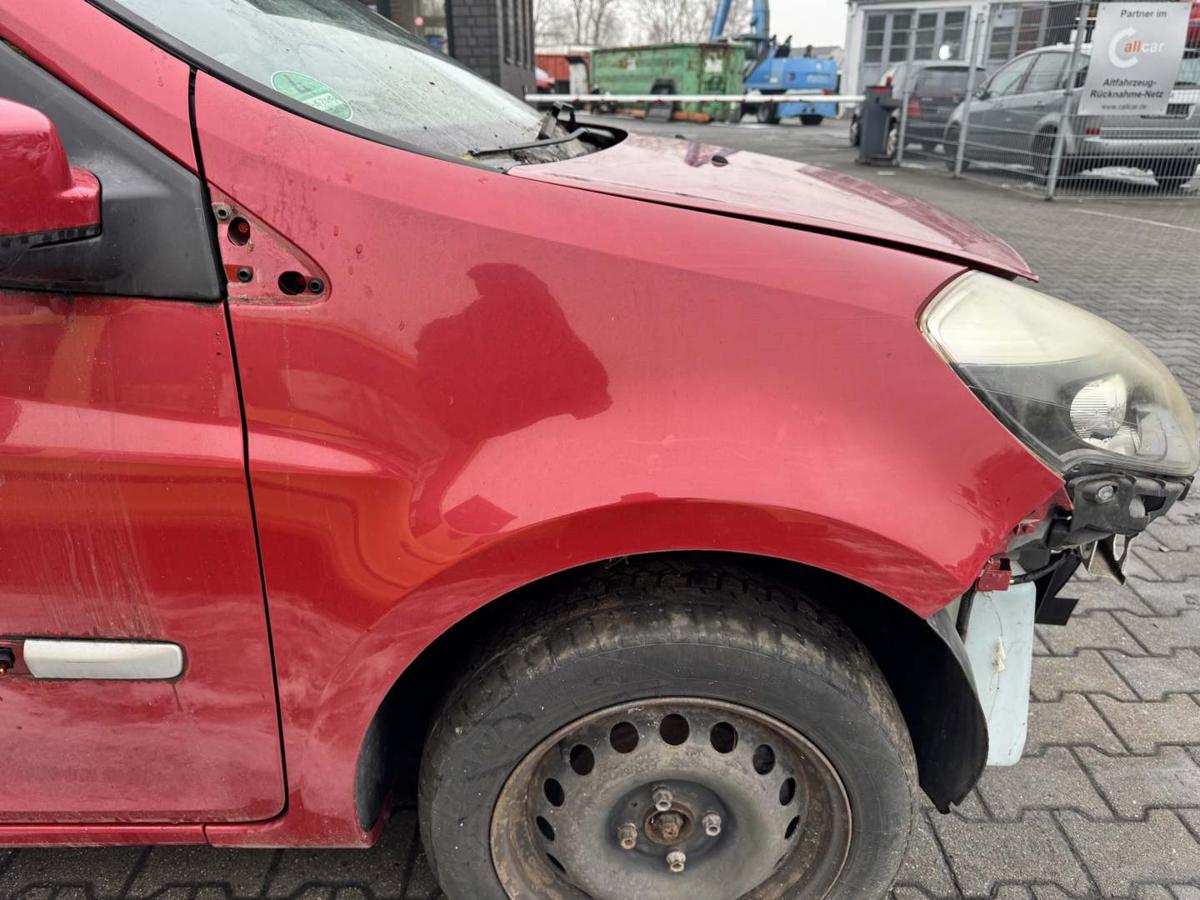 Renault Clio 3 original Kotfl&uuml;gel vorn rechts TENNJ Rouge Dyna ROT Bj.2009